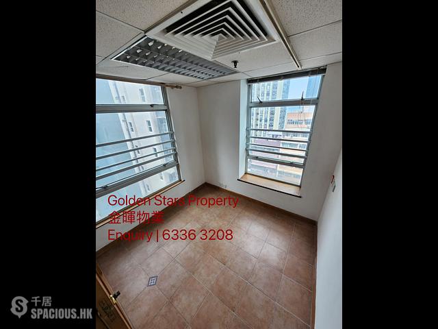 Sai Ying Pun - Kaiser Centre 01