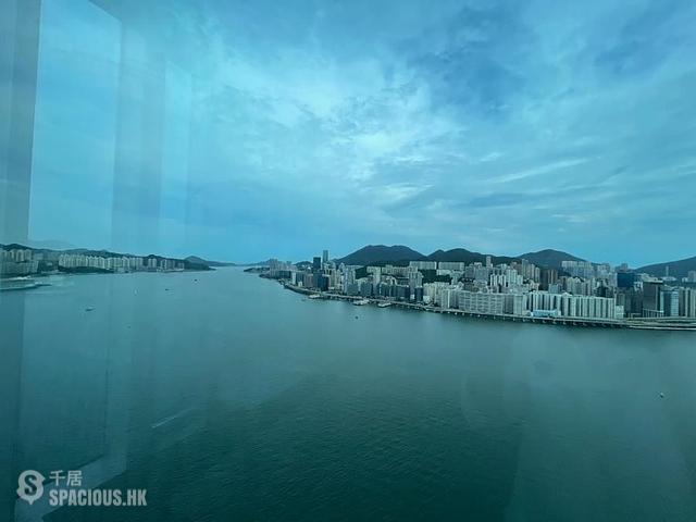 Whampoa Garden - Harbourfront Landmark 01