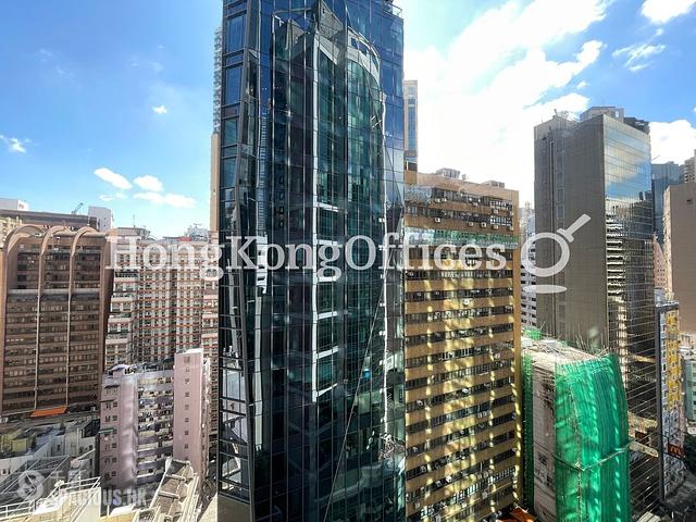 Wan Chai - The Hennessy 01