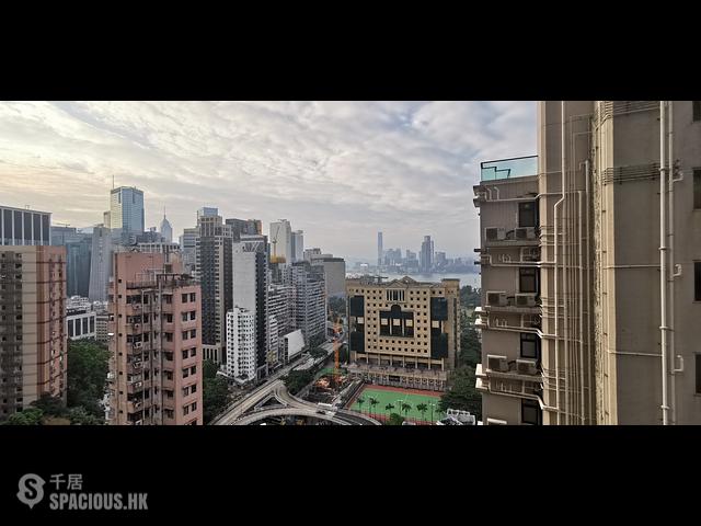 Tseung Kwan O - The Parkside 01