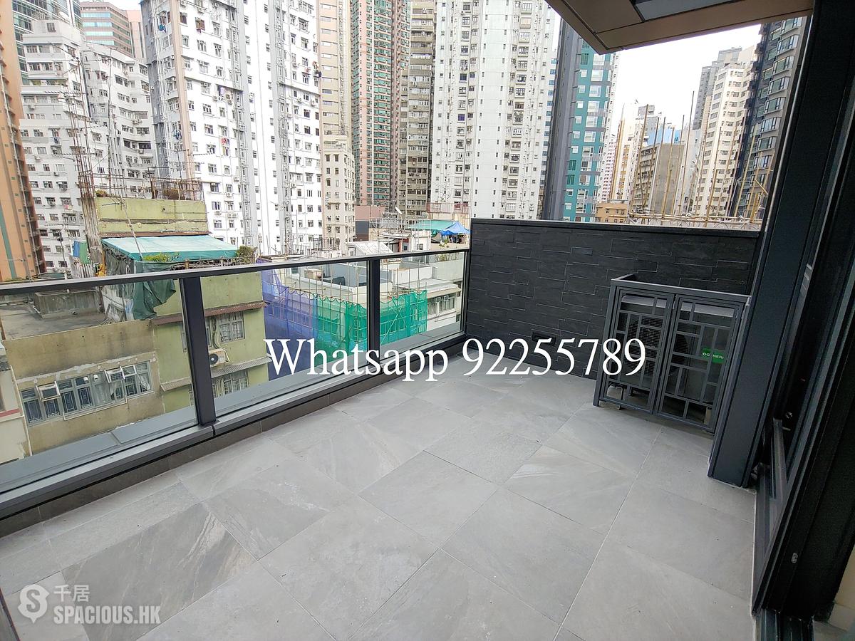 Sai Ying Pun - The Queens 01