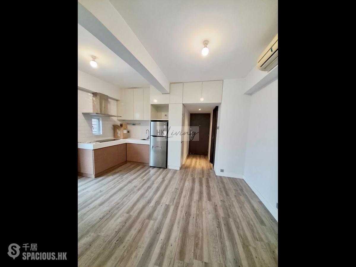 Quarry Bay - Riviera Mansion 01