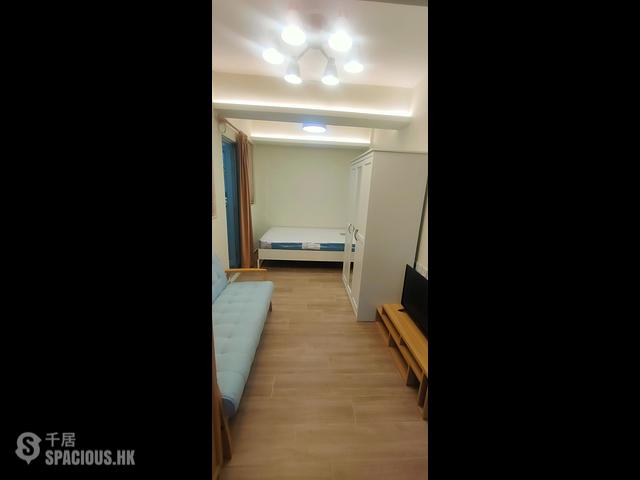 Wan Chai - 261, Queen's Road East 01