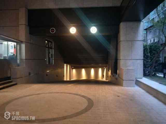 Sanchong - No. X, Jimei Street, Sanchong District, New Taipei City, Taiwan 241 13