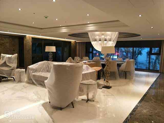 Sanchong - No. X, Jimei Street, Sanchong District, New Taipei City, Taiwan 241 28