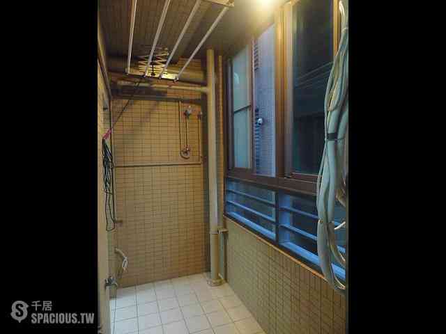 Sanchong - No. X, Lane 250, Zhongzheng South Road, Sanchong District, New Taipei City, Taiwan 241 11