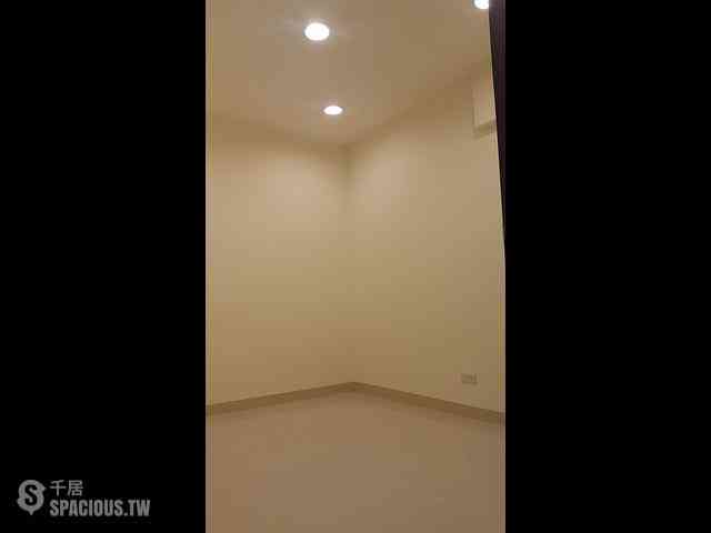 Sanchong - No. XX, Alley 22, Lane 31, Renhua Street, Sanchong District, New Taipei City, Taiwan 241 07