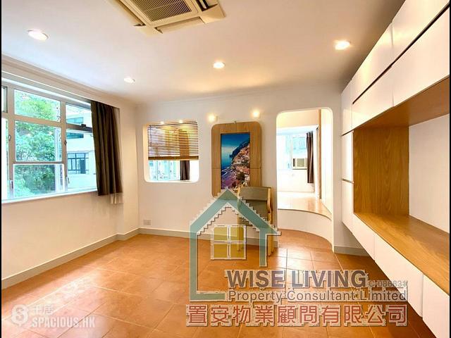 Happy Valley - 15, Tsun Yuen Street 01
