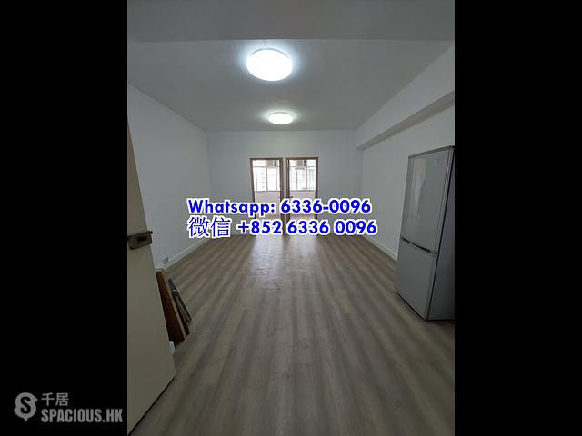 Sai Ying Pun - 372-374, Queen's Road West 01