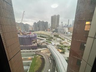 West Kowloon - The Arch 13