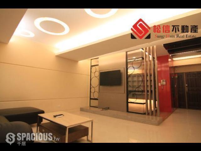 Shilin - No. XXX, Section 6, Zhongshan North Road, Shilin District, Taipei City, Taiwan 111 01