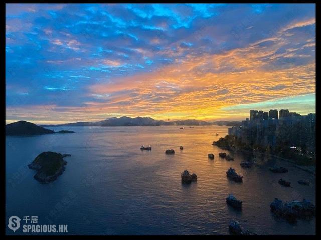 Ap Lei Chau - South Horizons Phase 2 Yee Fai Court (Block 13A) 01