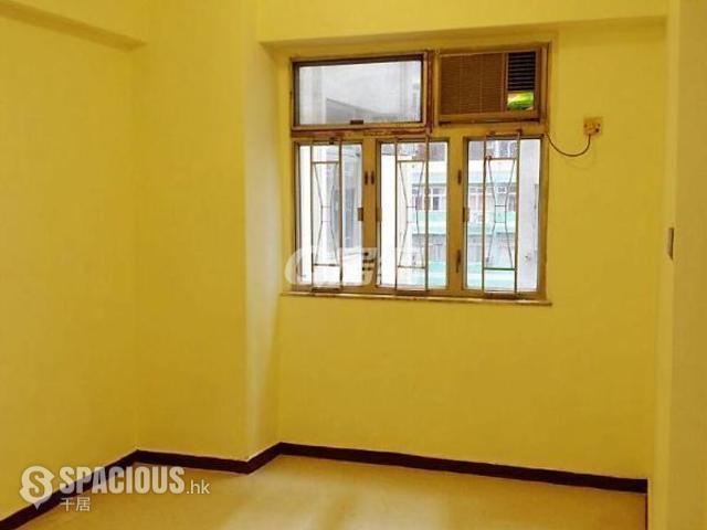 To Kwa Wan - Wing Tak Mansion 01