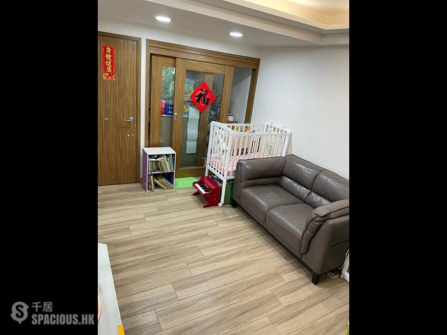 Chai Wan - Shan Tsui Court 01