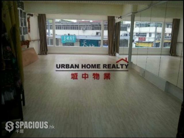 Wan Chai - Cheong Hong Mansion 01