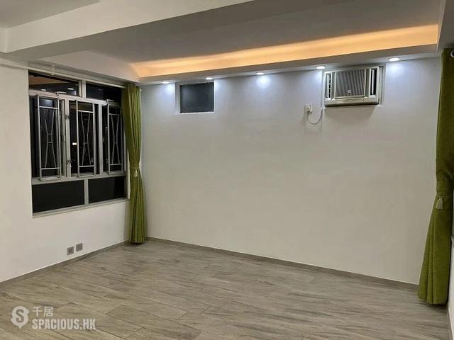 Sai Ying Pun - New Start Building 01