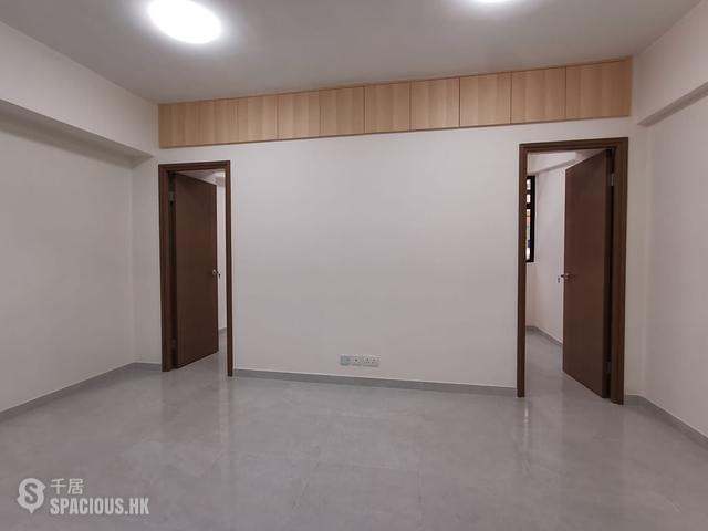 Kennedy Town - 107-109, Belcher's Street 01