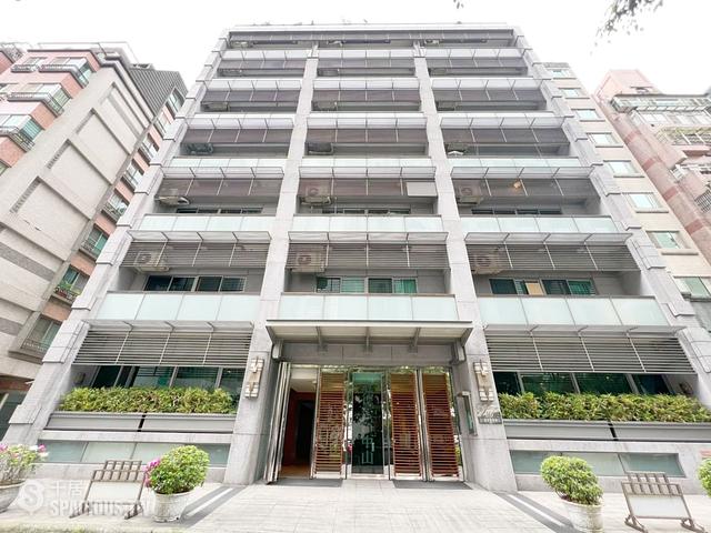 Zhongshan - No. XX, Lane 53, Section 1, Zhongshan N Rd, Zhongshan District, Taipei City, Taiwan 10491 01