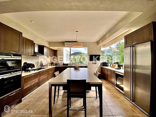 Clear Water Bay - Ocean View Lodge 01