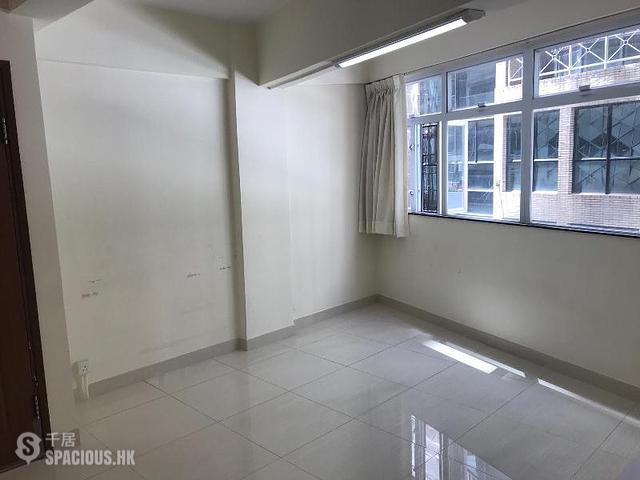 Sheung Wan - 115, Bonham Strand 01