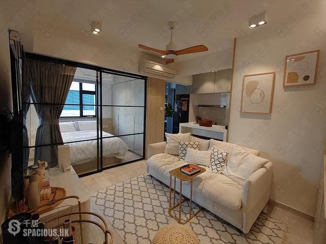 Ap Lei Chau - Yee Hing Building 01