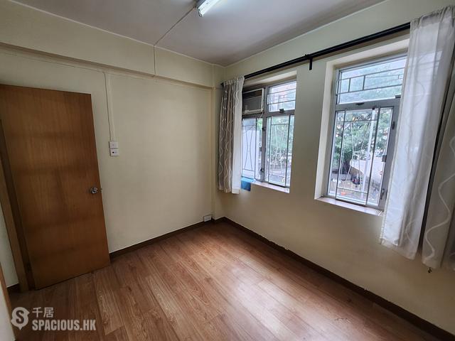 Sai Ying Pun - 47, Water Street 01