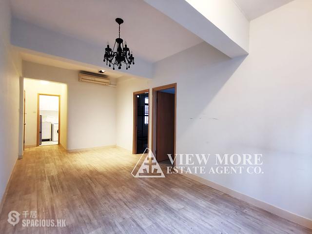 Happy Valley - 30-32, Yik Yam Street 01