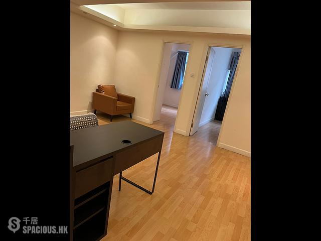 Wan Chai - 171-173, Hennessy Road 01