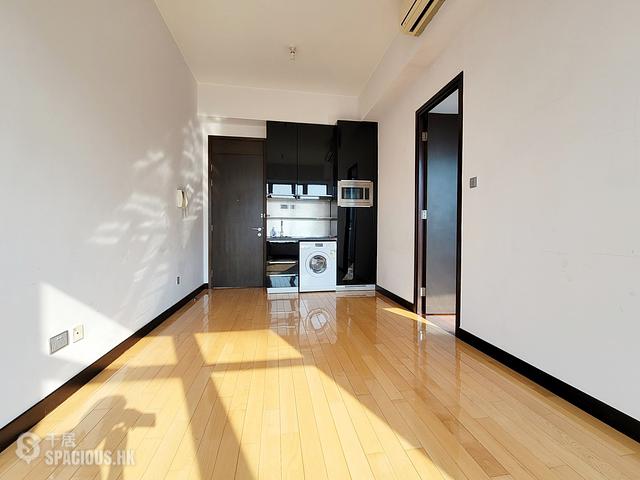 Wan Chai - 48-50, Johnston Road 01