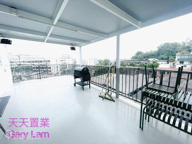 Sai Kung - Ko Shing Building 01