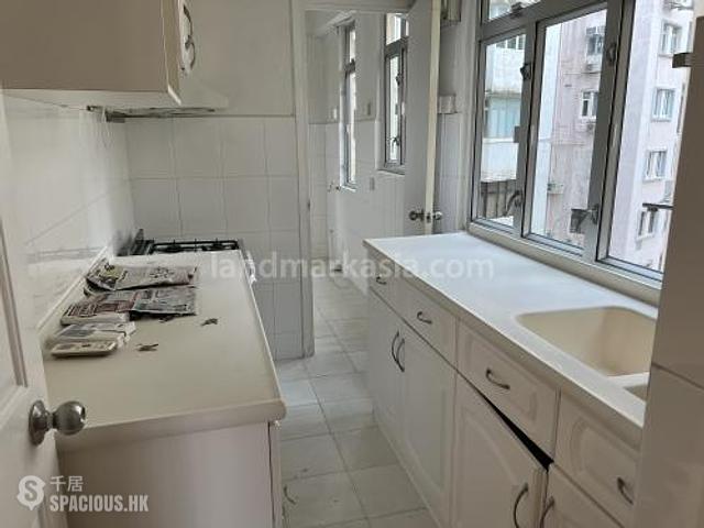 Mid Levels Central - 38B, Kennedy Road 05