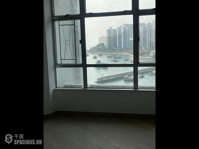 Ap Lei Chau - South Horizons Phase 1 Hoi Wan Court (Block 4) 01