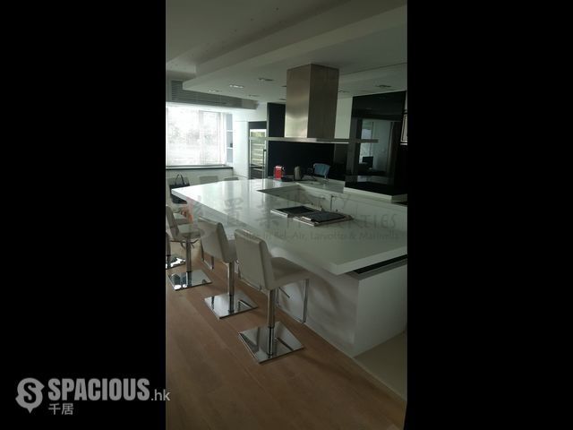 Pok Fu Lam - Green Villa 01