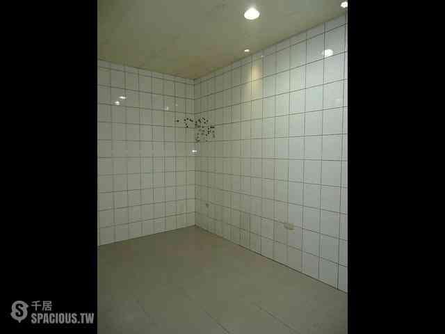 Sanchong - No. XX, Lane 191, Section 4, Sanhe Road, Sanchong District, New Taipei City, Taiwan 241 07