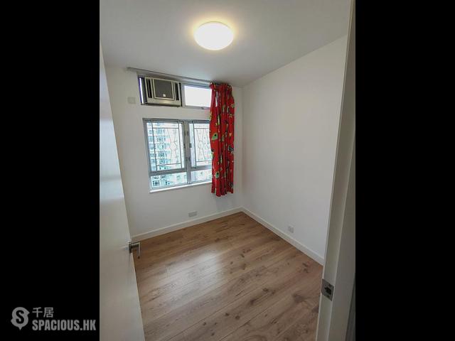Ap Lei Chau - South Horizons Phase 2 Yee Mei Court (Block 7) 01