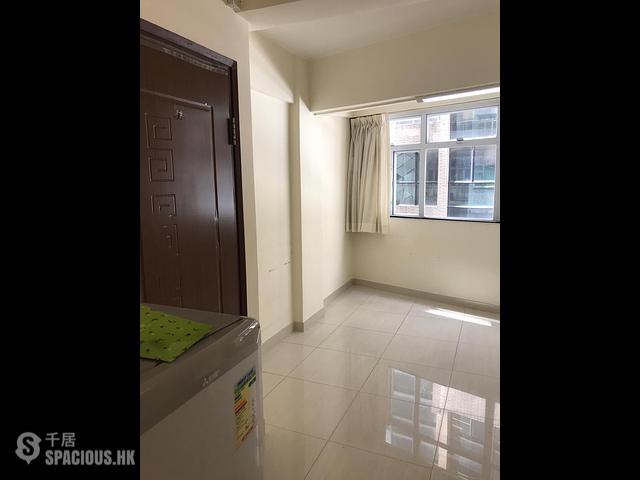 Sheung Wan - 117, Bonham Strand 01