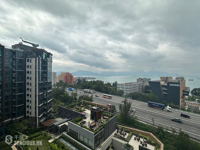 Gold Coast / So Kwun Wat - The Bloomsway 01