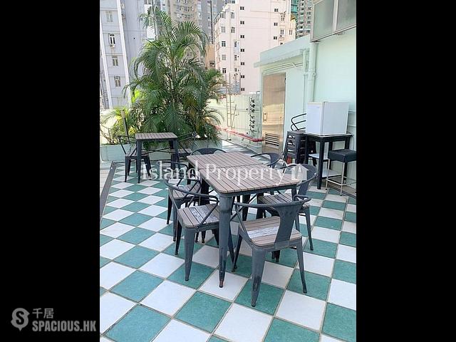 Wan Chai - Kam Tak Mansion 01
