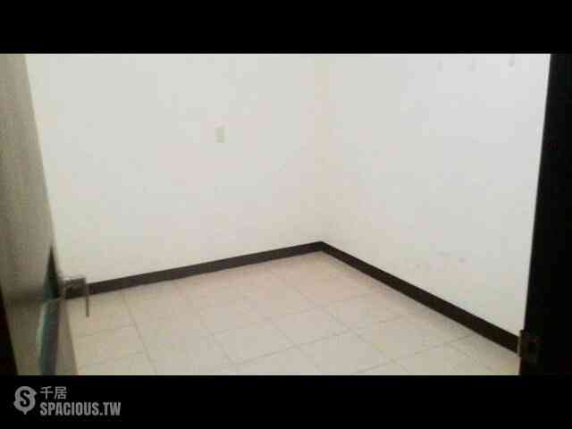 Luzhou - No. X, Alley 14, Lane 121, Heping Road, Luzhou District, New Taipei City, Taiwan 247 05