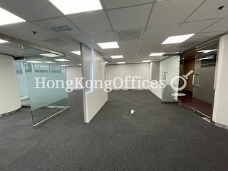 Wan Chai - Convention Plaza Office Tower 08