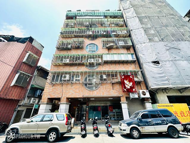 板桥区 - 220台湾新北市板橋區光復街109-X號 01
