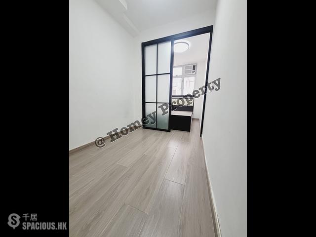 Mong Kok - Kiu Ming Mansion 01