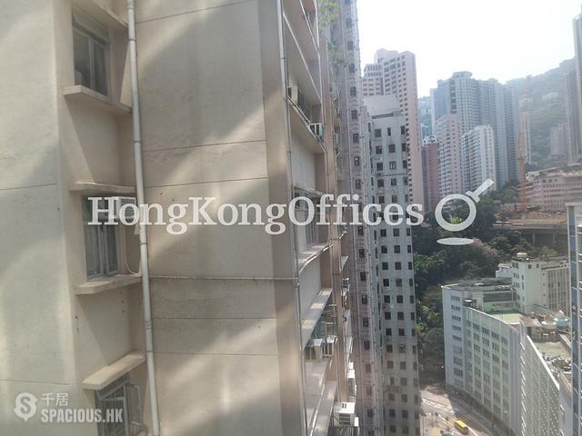 Central - Universal Trade Centre 01