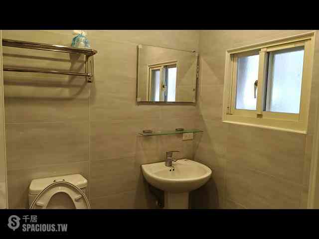 Sanchong - No. XX, Lane 212, Datong South Road, Sanchong District, New Taipei City, Taiwan 241 12