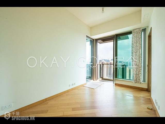 Shau Kei Wan - i・UniQ Residence 01