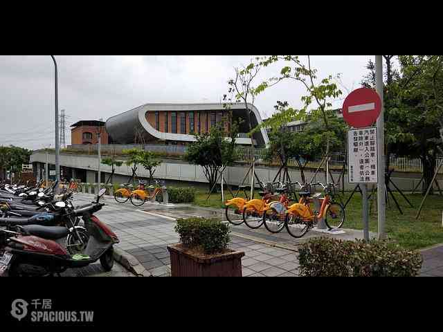 Luzhou - No. X, Alley 18, Lane 37, Xinyi Road, Luzhou District, New Taipei City, Taiwan 247 13