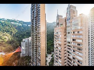 Mid Levels Central - Clovelly Court 02
