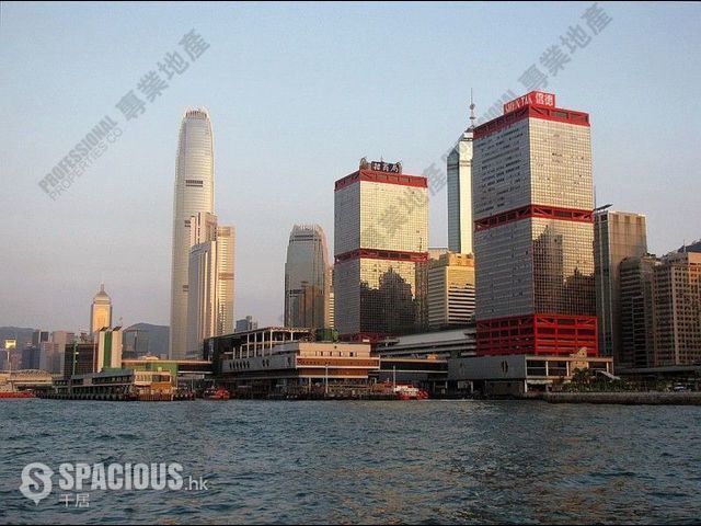 Sheung Wan - Shun Tak Centre 01