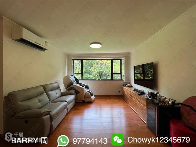 Pok Fu Lam - Baguio Villa Block 24 01
