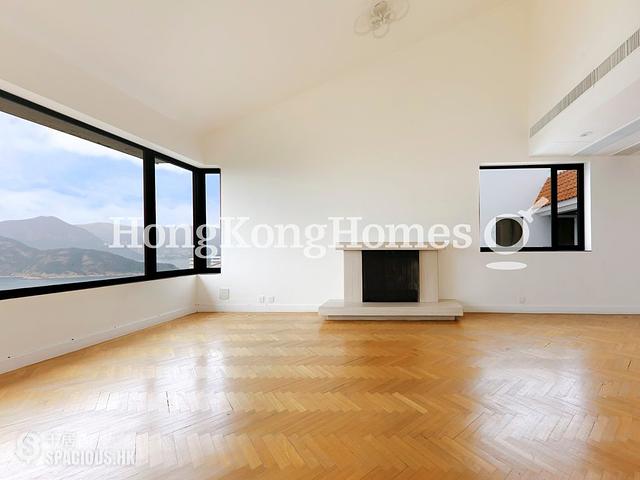 Repulse Bay - 19 Headland Road 01